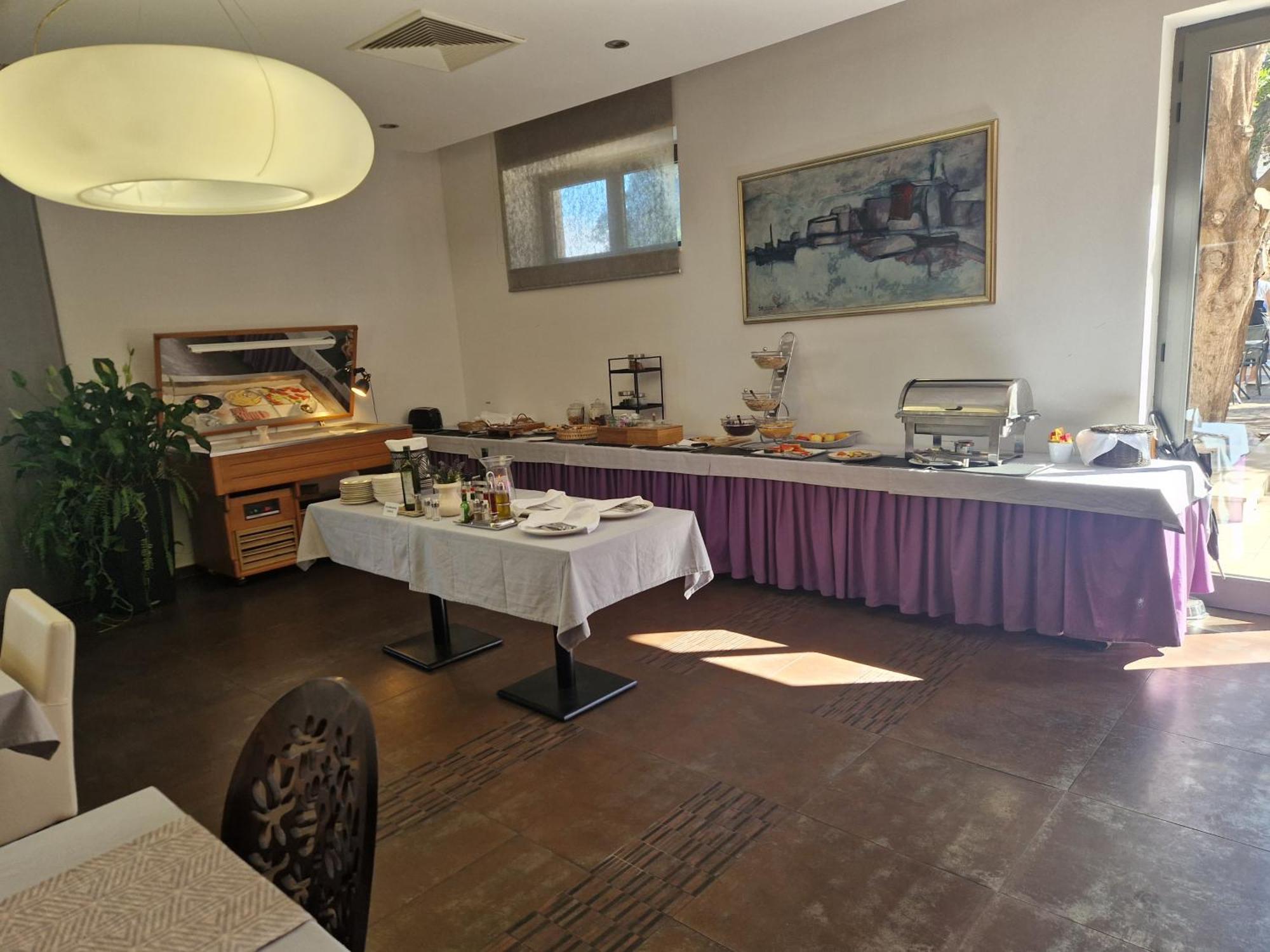 Hotel Lipa ポスティレ エクステリア 写真