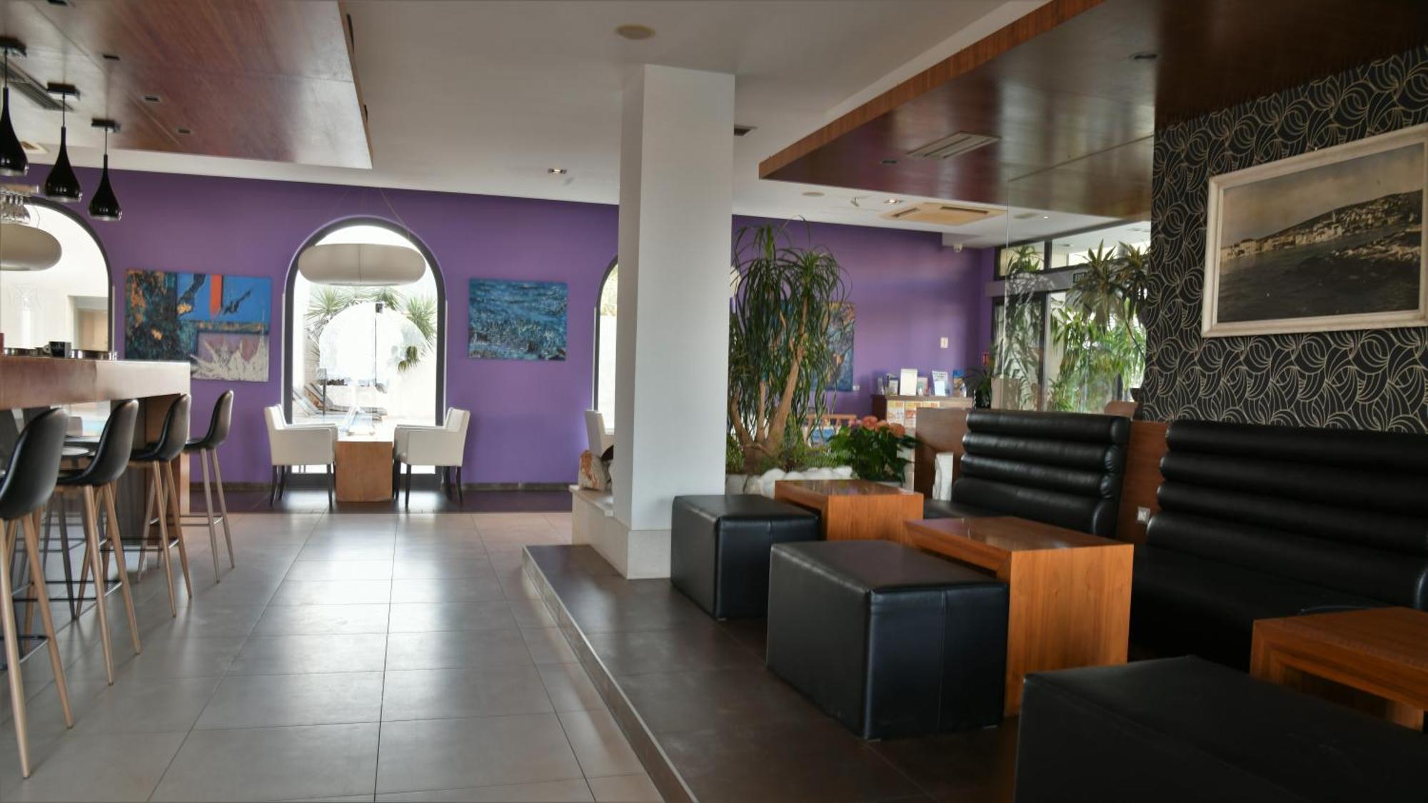 Hotel Lipa ポスティレ エクステリア 写真